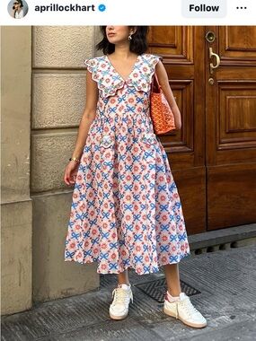 Celia B Sleeveless Blue & Pink Floral Bow Midi Dress